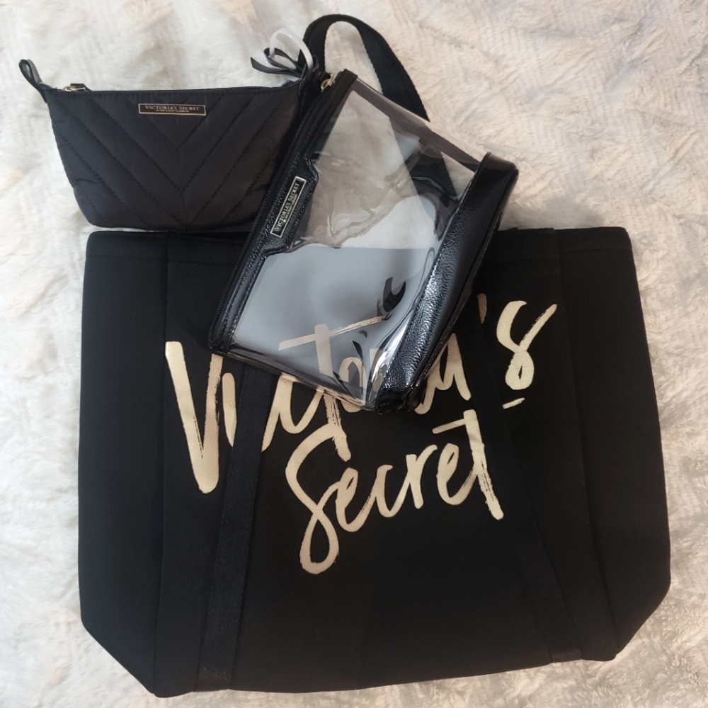 🎉NWOT Victoria's Secret 3pc Bag Bundle! 🎉 DESIGNER CLEARANCE DEAL